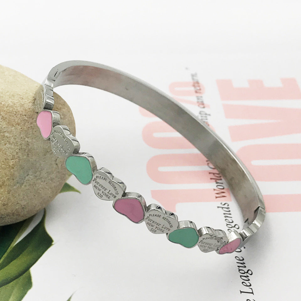 Pulsera chapada en oro de acero inoxidable con corazón de 3 colores al por mayor